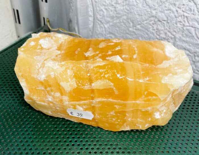 Orangencalzit groß 10-13cm - Entwicklung 1 SanjaNatur® - Edelsteine & Coaching