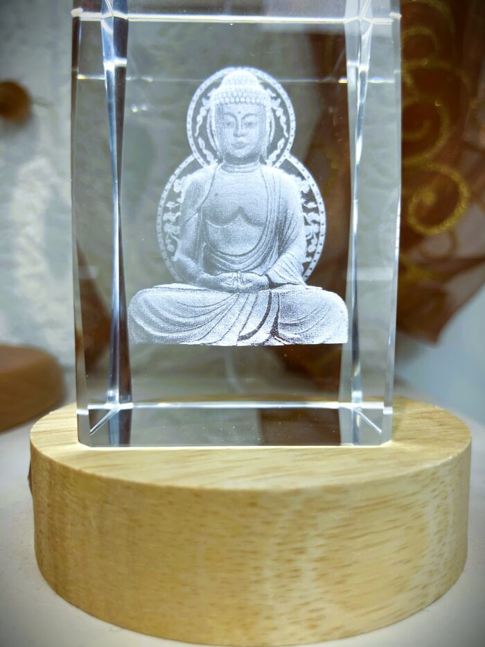 Kristallglas Buddha, 3D-Optik 4 SanjaNatur® - Edelsteine & Coaching