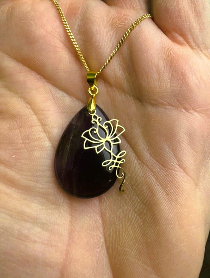 Amethyst-Lotus Anhänger - Ein Juwel der Spiritualität - Gold oder Silber 5 Seelenbewusst