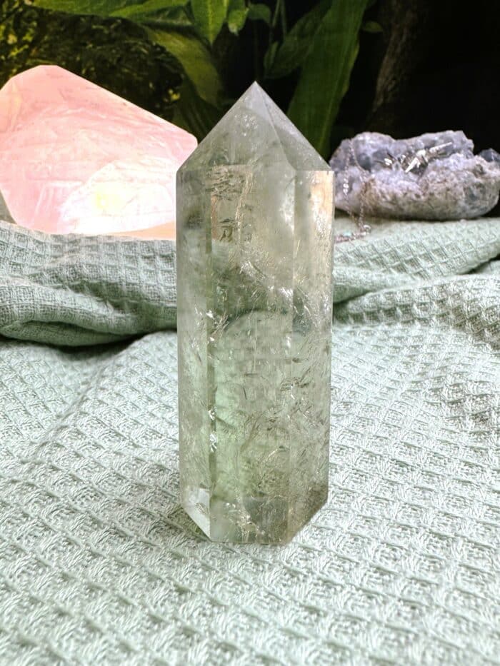 Grüner Amethyst Obelisk: Herz und Harmonie 4 Seelenbewusst