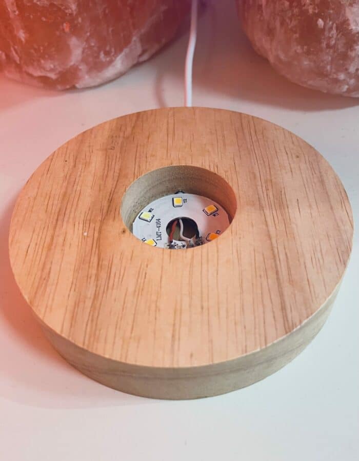 Lichtsockel Holz (LED), rund, 10 cm 4 SanjaNatur® - Edelsteine & Coaching