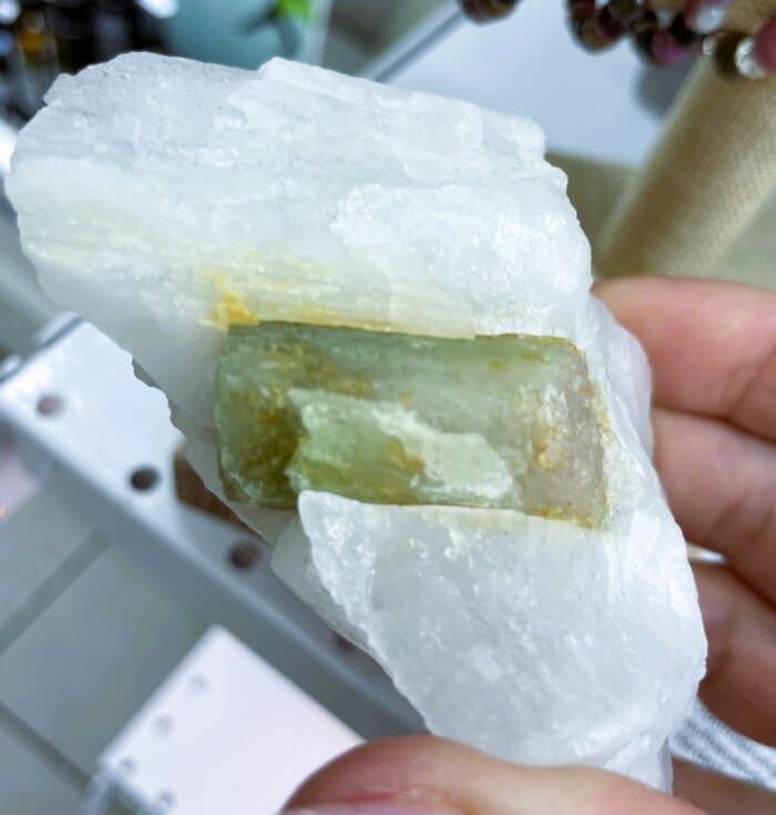 Wassermelonen Turmalin Rohkristall in Quarz, ca. 7 cm - Unikat 3 SanjaNatur® - Edelsteine & Coaching